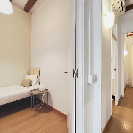 U-nique De Gracia Barcelona