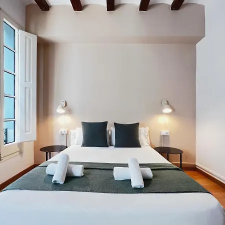 U-nique De Gracia Apartment